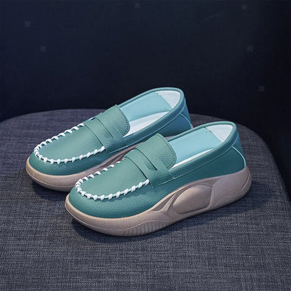 Chic Lune™ Lea | Mocassin en cuir à fond souple rétro